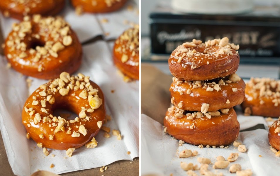 Cynamonowe donuts z karmelem